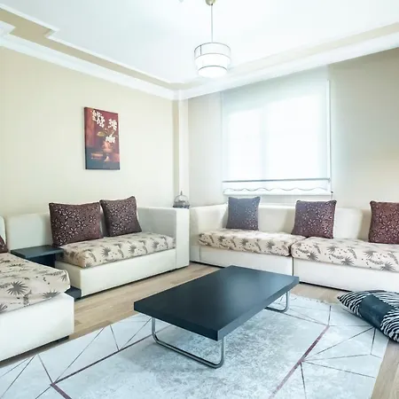 Peaceful Flat With Balcony In Kartepe Apartman *
